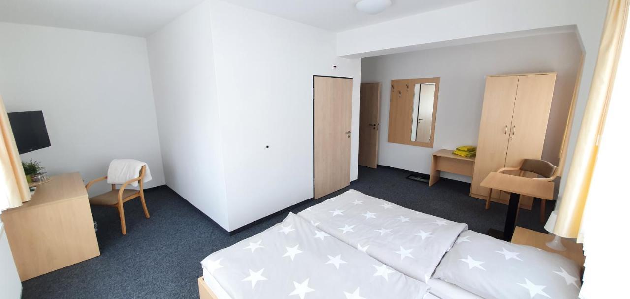 Kulturhaus Bettenhausen Hotel Rhonblick Buitenkant foto